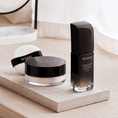 Load image into Gallery viewer, FAWLESS SATIN MOISTURE FOUNDATION - FONDS DE TEINT - 30ml - SPF25 SENSAÏ - Parfumerie du Soleil d'Or
