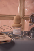 Charger l'image dans la visionneuse de la galerie, RADICAL SOFTNESS de Fascent, eau de parfum