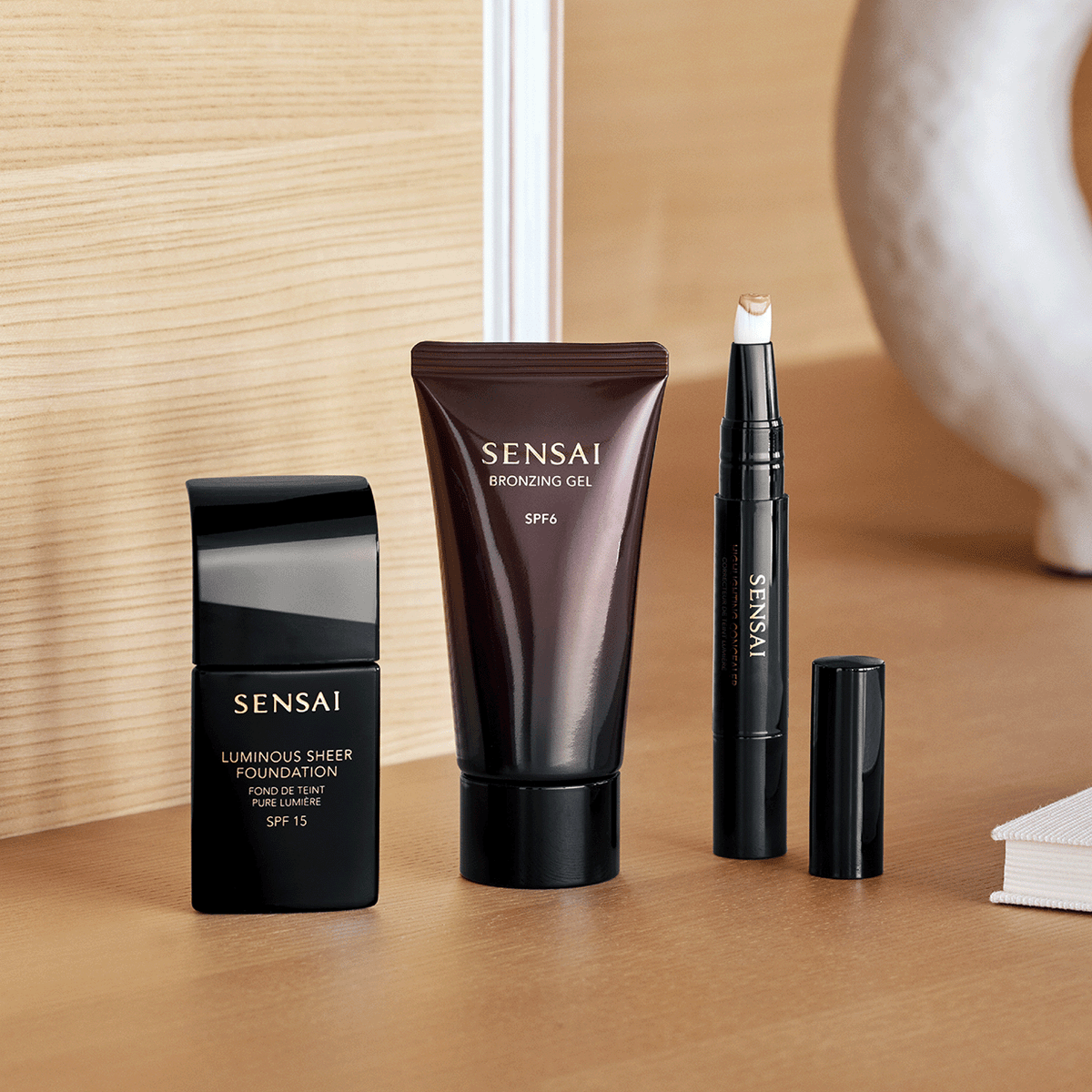 BRONZING GEL - FONDS DE TEINT - 50ml - SPF6 SENSAÏ - Parfumerie du Soleil d'Or
