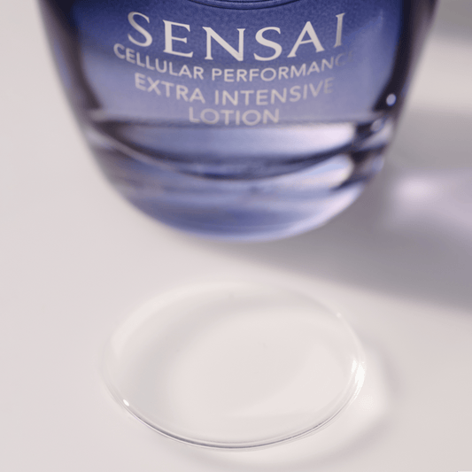 LOTION SOIN INTENSE SENSAÏ - Soleil d'Or