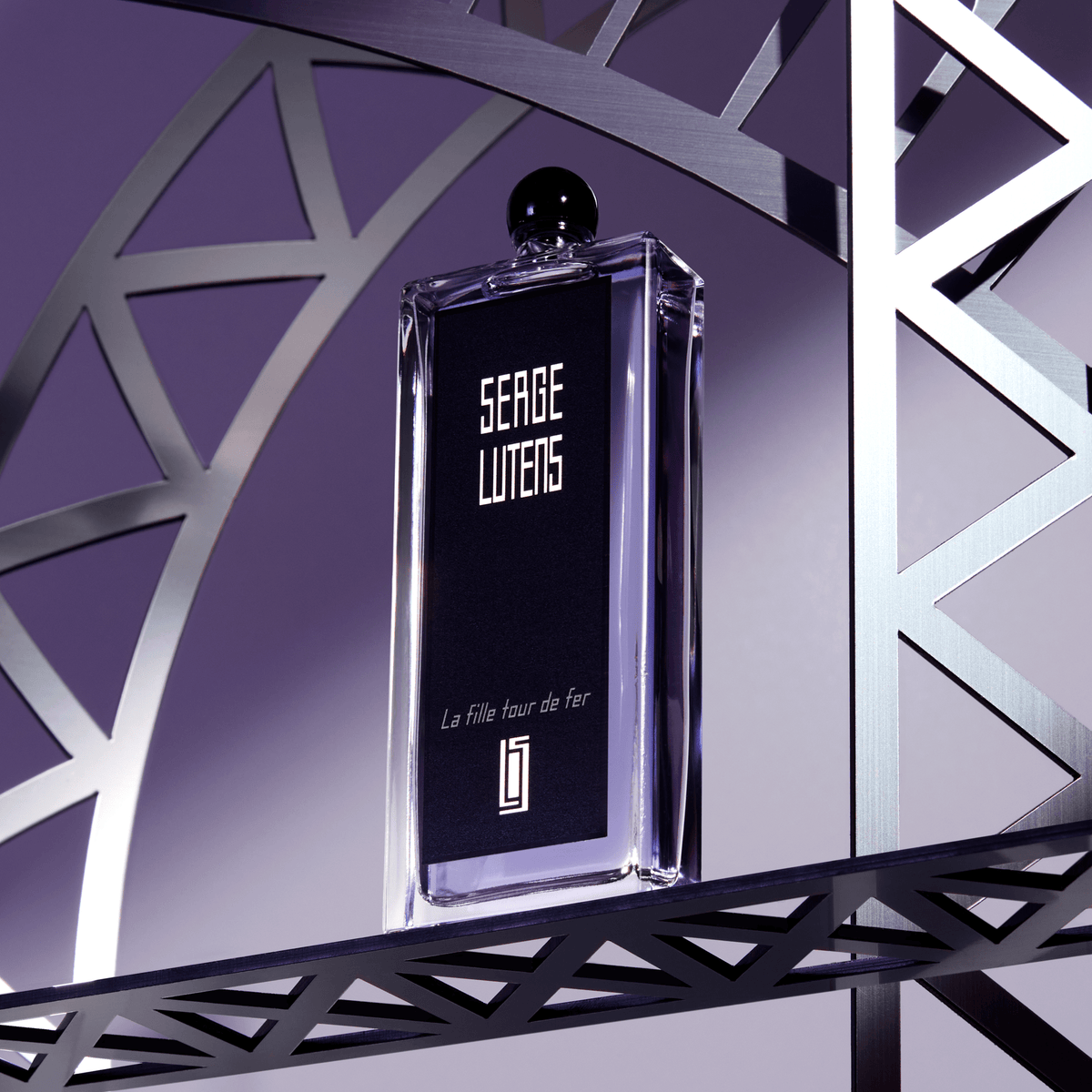 La Fille Tour de Fer de Serge Lutens, eau de parfum