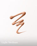 Charger l'image dans la visionneuse de la galerie, LE SOIN ÉCLAT TEINTÉ SPF 30 LA MER - Soleil d'Or
