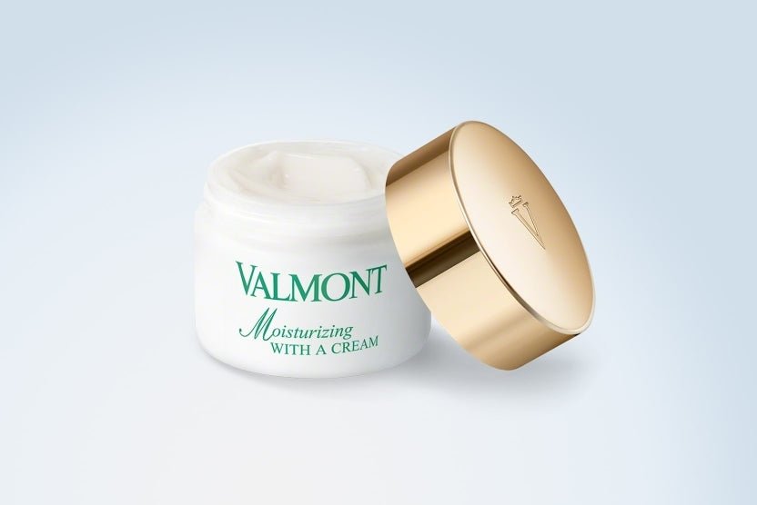 MOISTURIZING WITH A CREAM VALMONT - Soleil d'Or