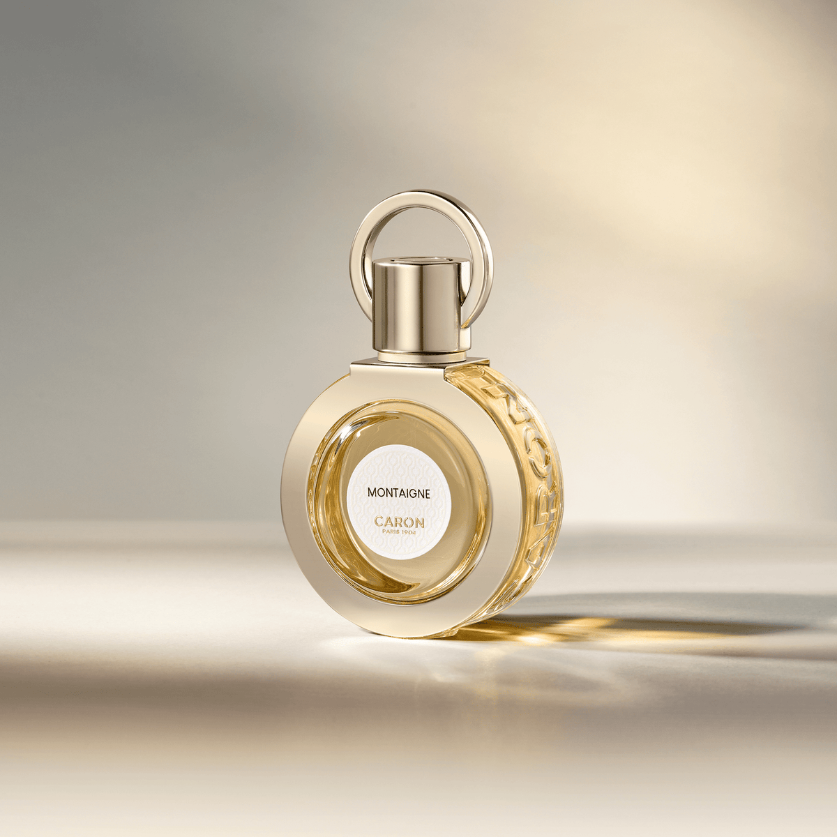 Montaigne de Caron, extrait de parfum