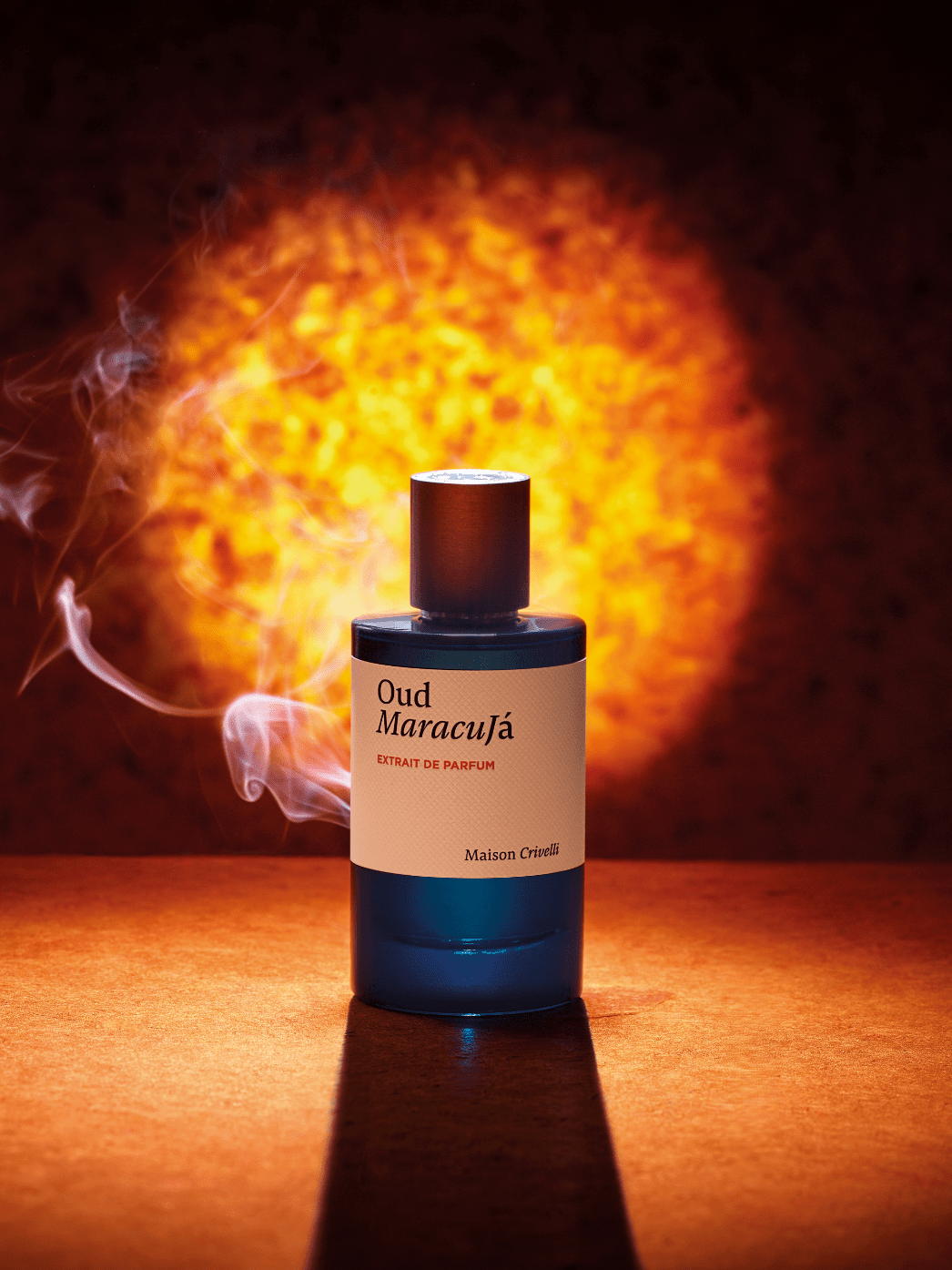 Oud Maracujá de Maison Crivelli, flacon en ambiance