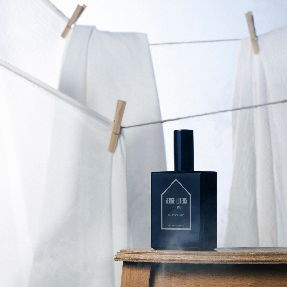 L'ARMOIRE À LINGE SERGE LUTENS - Soleil d'Or