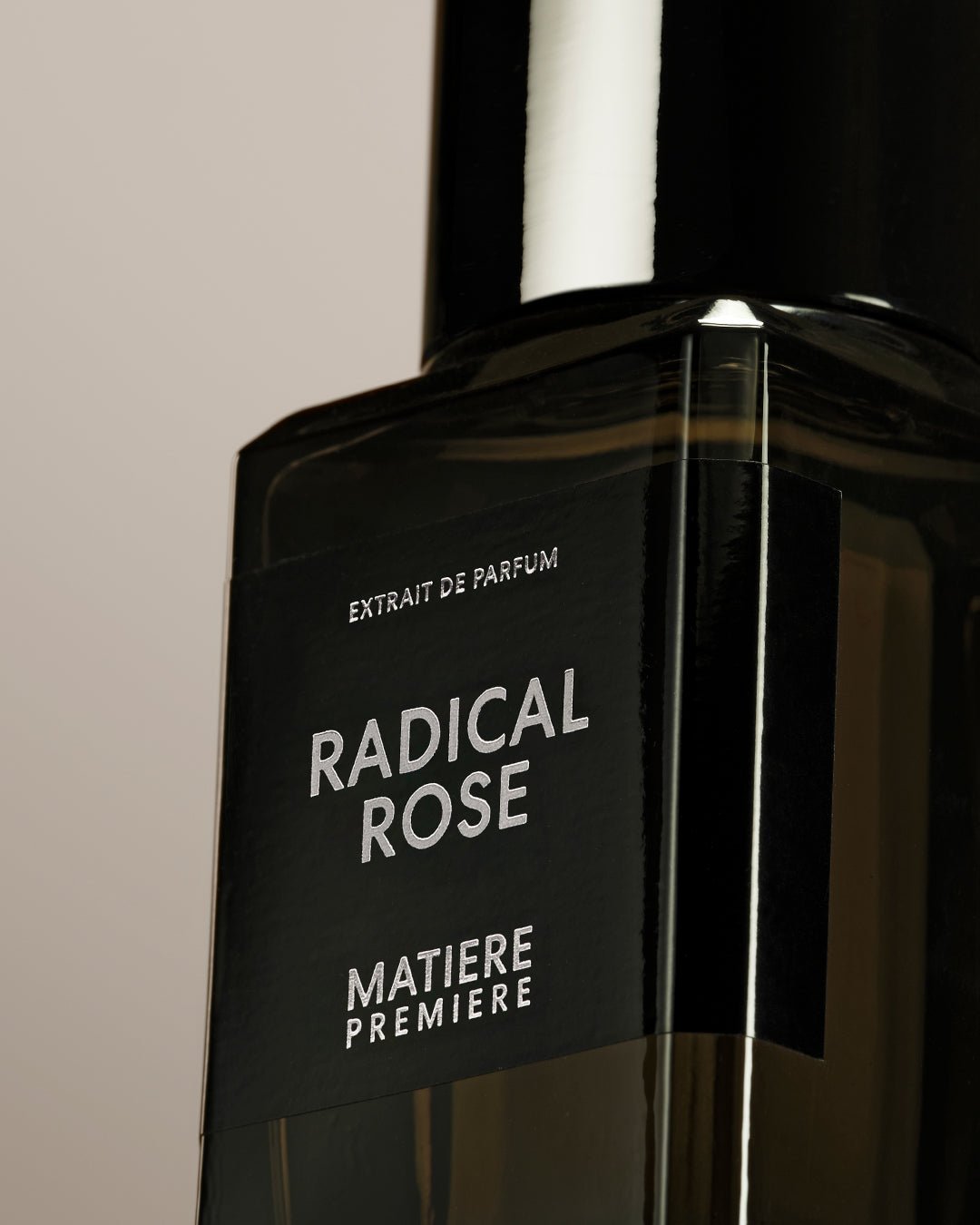 RADICAL ROSE de Matière Première, extrait de parfum