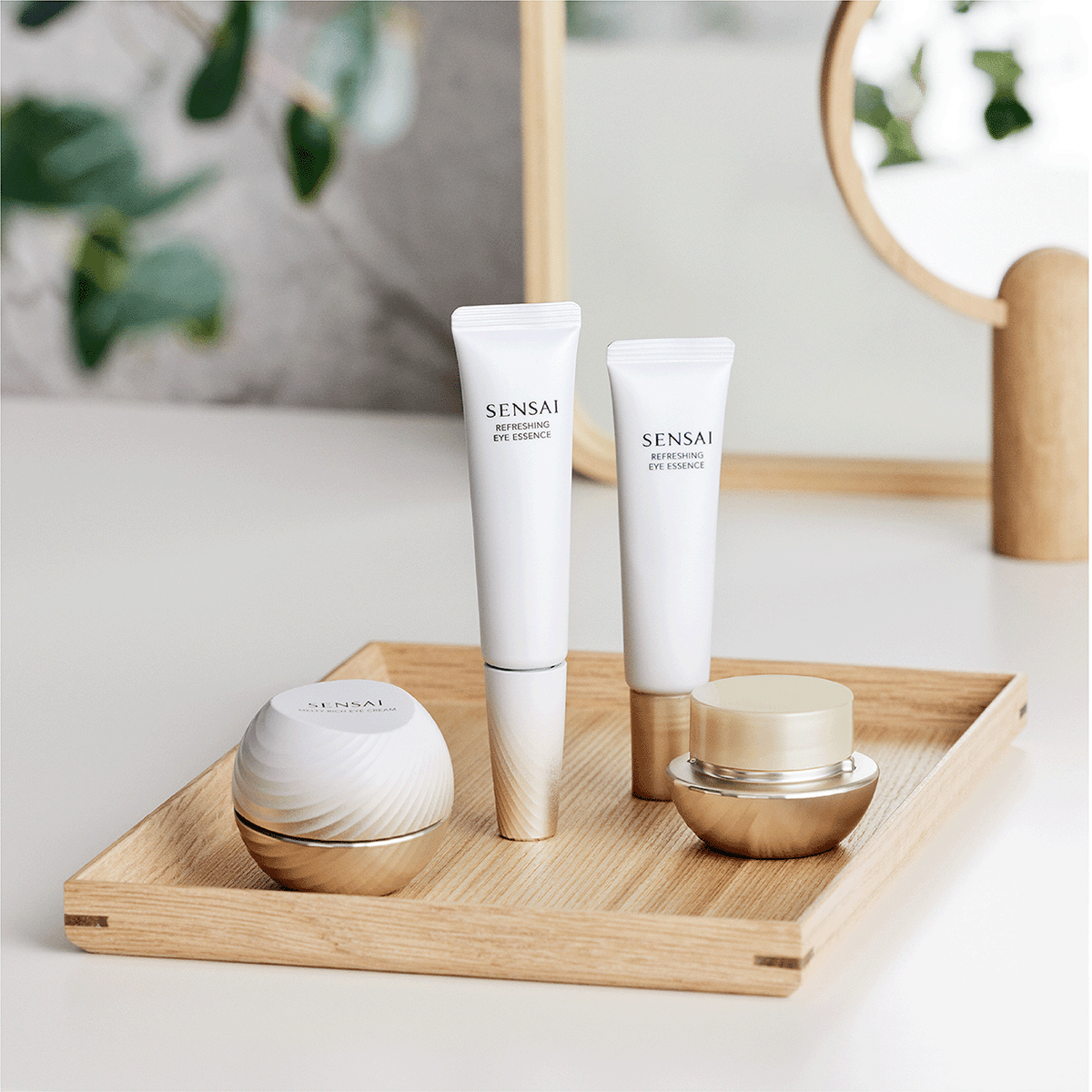 ESSENCE RAFRAÎCHISSANTE YEUX (RECHARGE) SENSAÏ - Soleil d'Or
