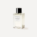 Charger l'image dans la visionneuse de la galerie, Rose Magnetic d'Essential Parfums, flacon de trois quarts
