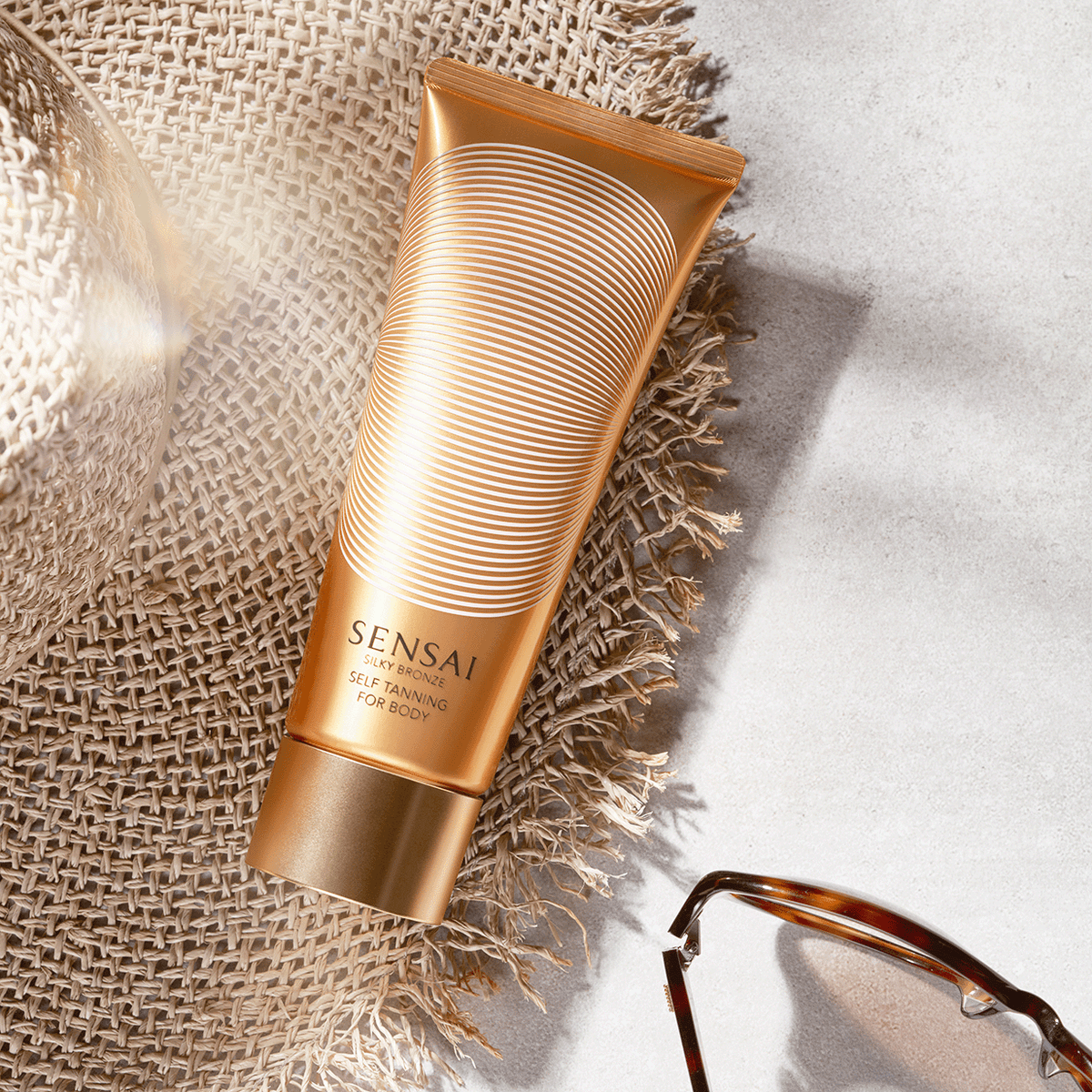 SOIN AUTOBRONZANT POUR LE CORPS SENSAÏ - Soleil d'Or