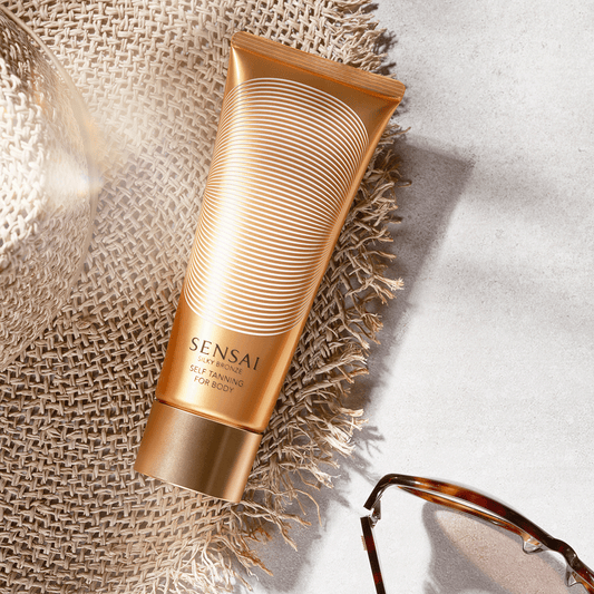 SOIN AUTOBRONZANT POUR LE CORPS SENSAÏ - Soleil d'Or